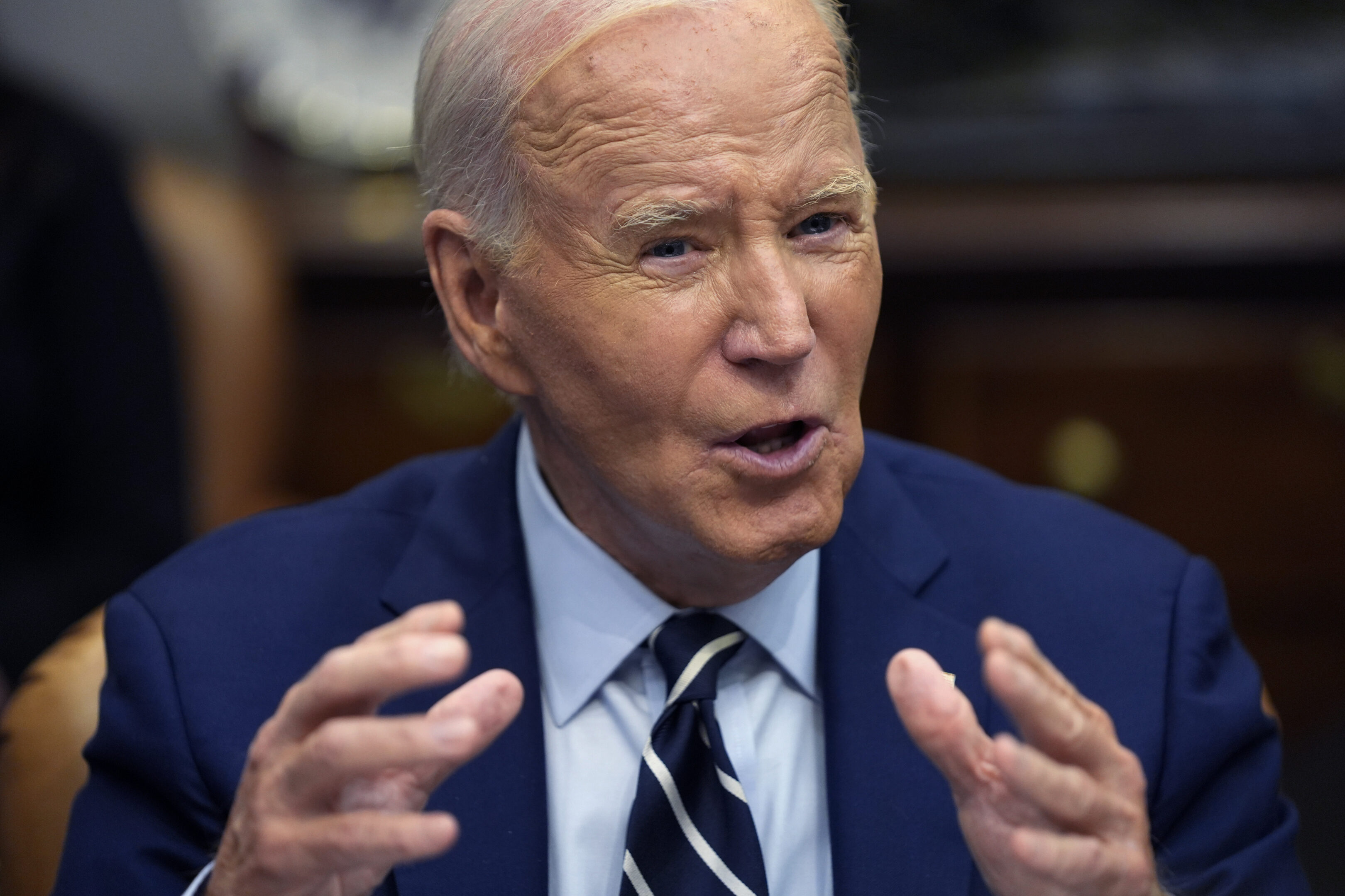 Joe Biden repülővel tett szemlét a hurrikán sújtotta Floridában